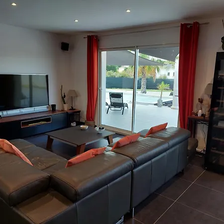 6 Personnes Piscine Chauffée