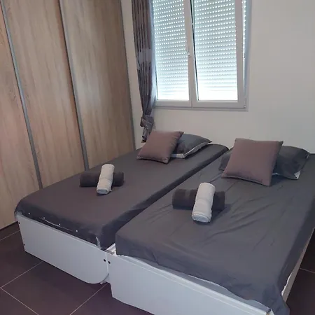 6 Personnes Piscine Chauffée Villa Saint-Aunes