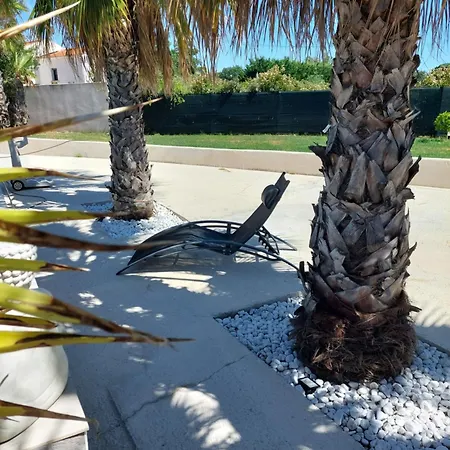 6 Personnes Piscine Chauffée Villa