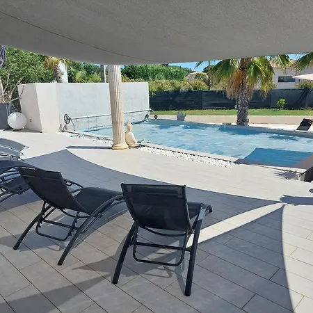 6 Personnes Piscine Chauffée